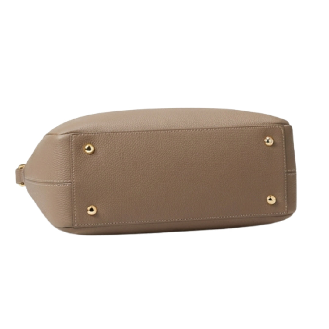 Belvin Classic Leather Shoulder Bag